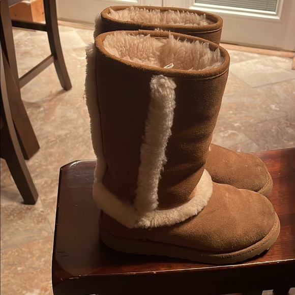 Ugg boots (children) - Picture 2 of 3